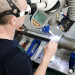 Laserschweißen mit dem Rollenbock RoBo-1.